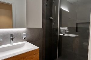 5111072a-b1fc-471a-8d47-60daa8e894c6