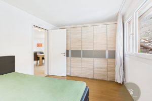 CAM02582G0-PR0024-STILL007