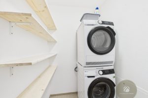 CAM02582G0-PR0024-STILL009