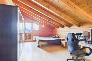 CAM02582G0-PR0027-STILL005