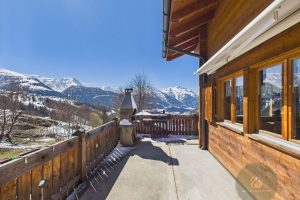 CAM02582G0-PR0027-STILL012